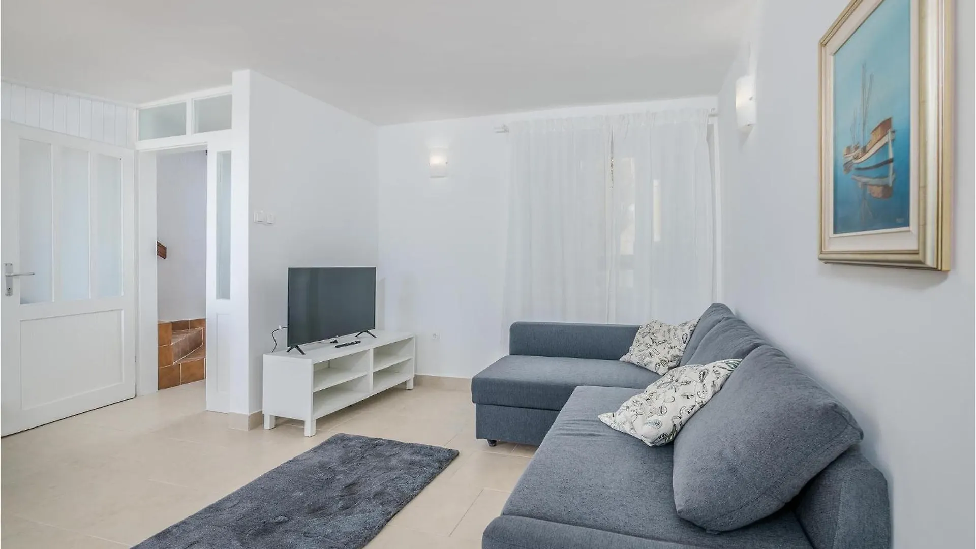 2 Bedroom Pet Friendly Home In Добринь Хорватия